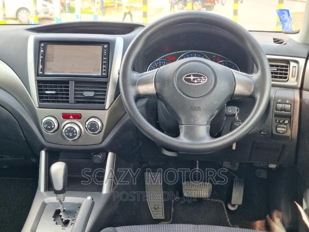 Subaru Forester 2011 Gray