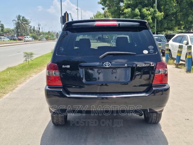 Toyota Kluger 2006 Black