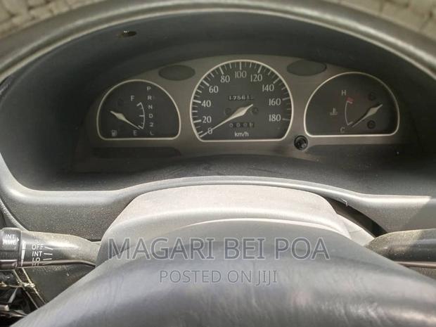 Toyota Starlet 2000 Red