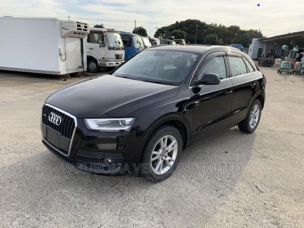 Audi Q3 2012 Black