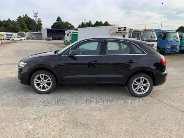 Audi Q3 2012 Black
