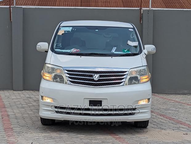 Toyota Alphard 2006