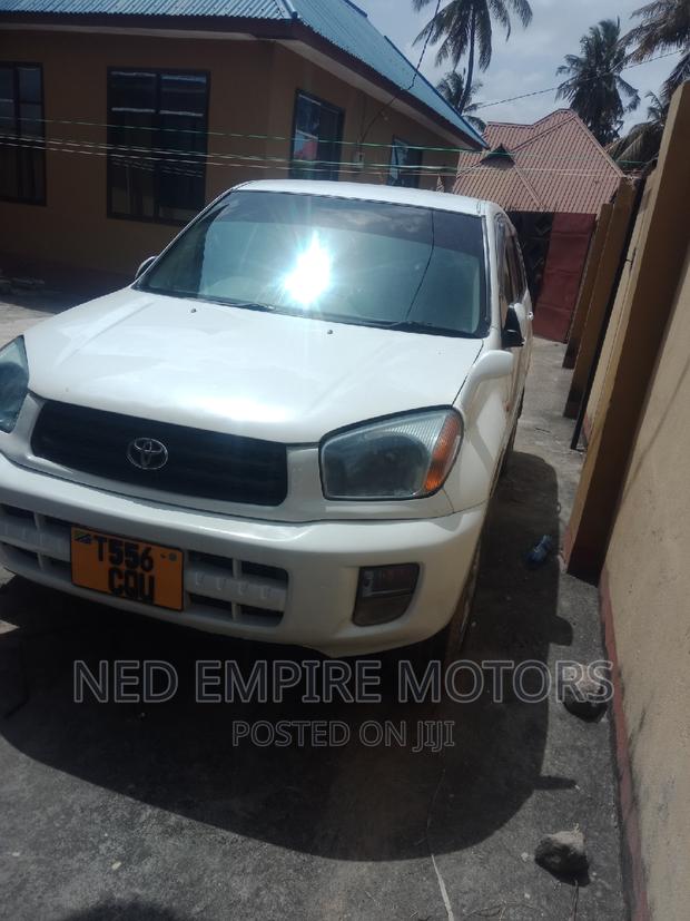 Toyota RAV4 2.0 D-4D 4x4 2007 White