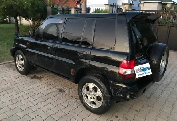 Mitsubishi Pajero IO 1999 Black