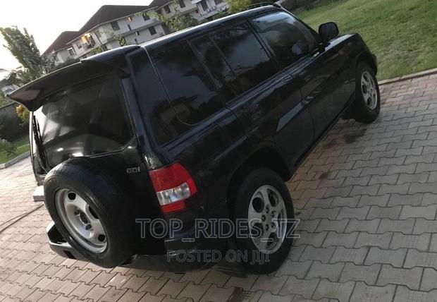 Mitsubishi Pajero IO 1999 Black
