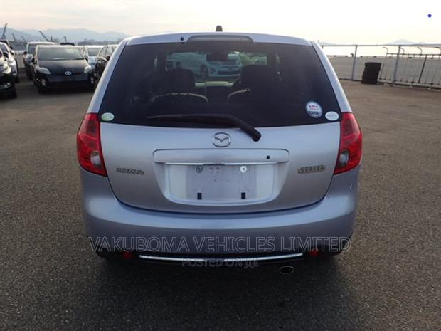 Mazda Verisa 2009 Silver