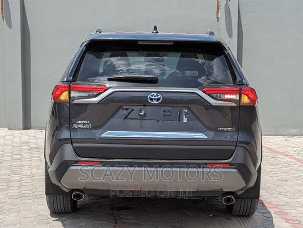 Toyota RAV4 2020 Gray