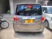 Toyota Ractis 2007 Gray for sale
