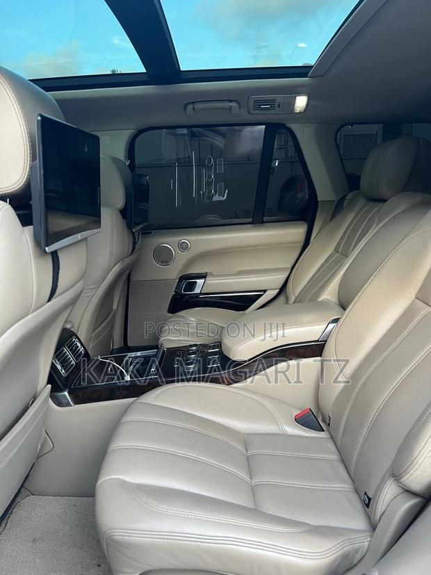 Land Rover Range Rover Vogue 2016 Red