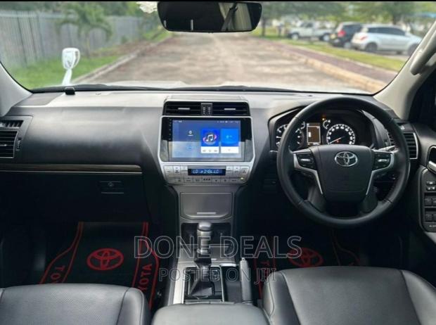 Toyota Land Cruiser Prado 2020 White