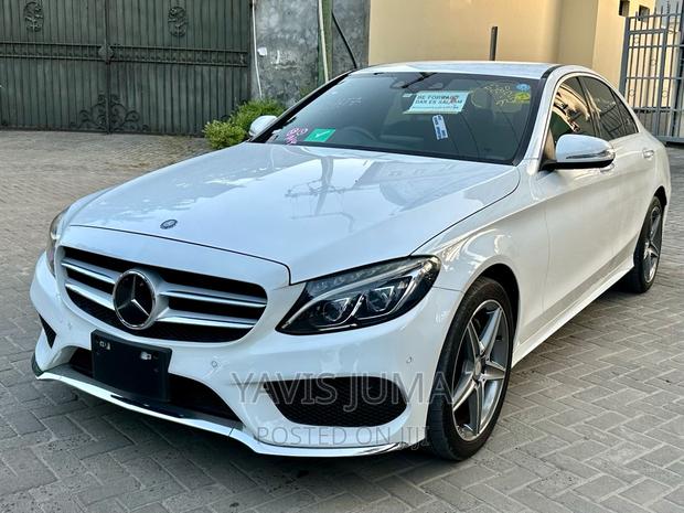 Mercedes-Benz C-Class 2014 White