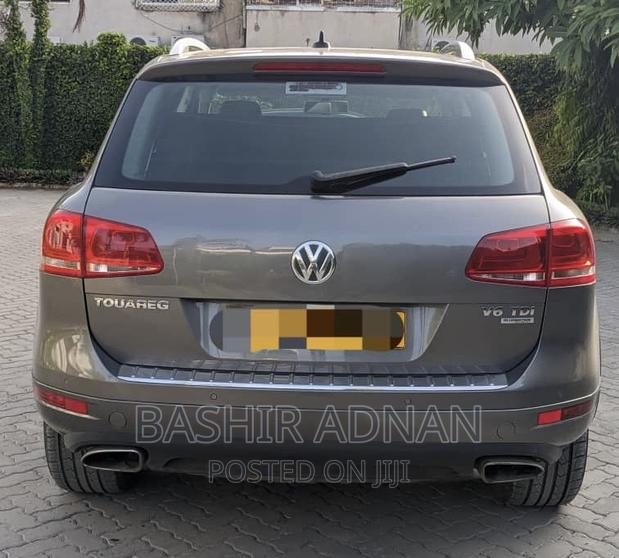 Volkswagen Touareg TDI Executive 2013 Gray