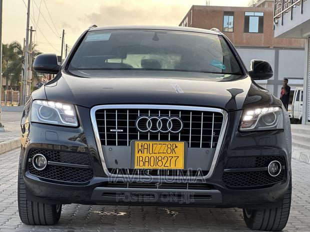 Audi Q5 2010 Black