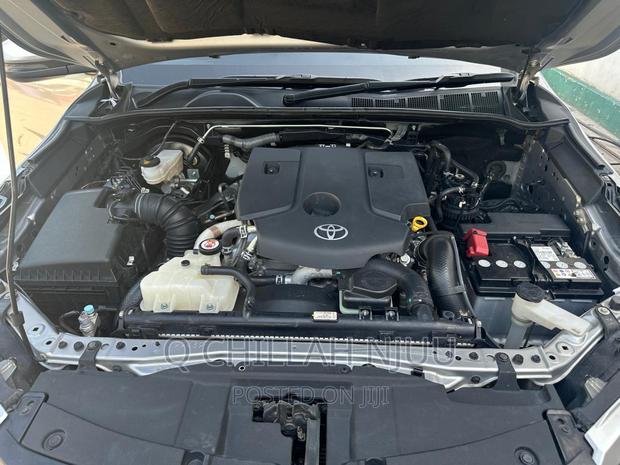 Toyota Fortuner 2020 Silver