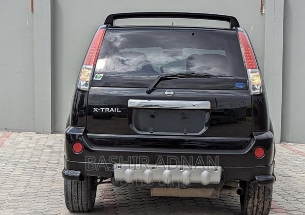 Nissan X-Trail 2005 Black