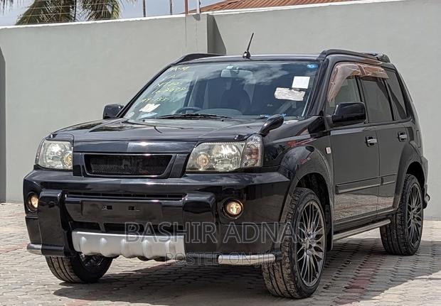 Nissan X-Trail 2005 Black