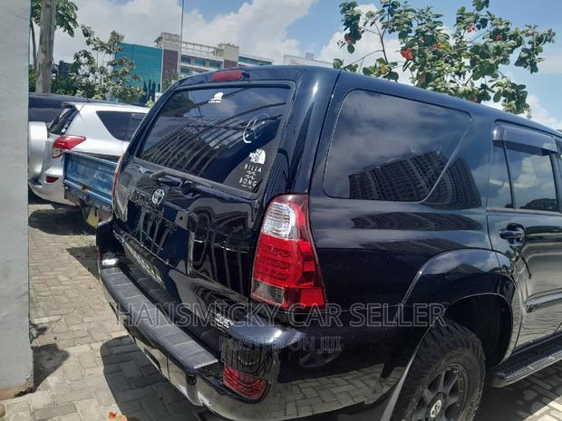 Toyota Hilux Surf 2009 Black