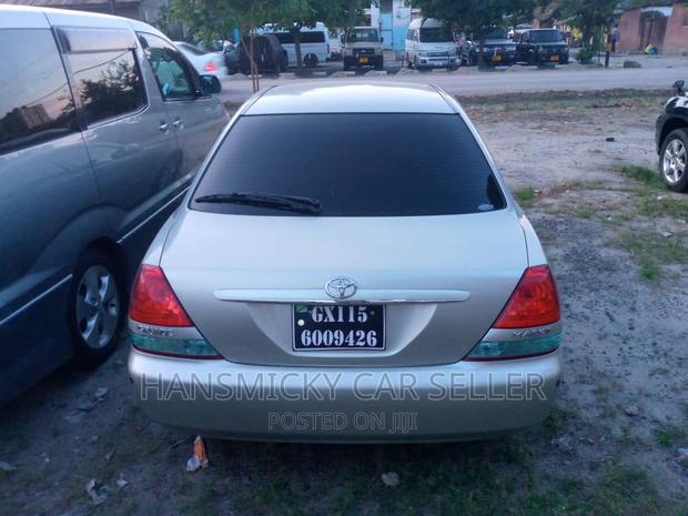 Toyota Mark II 2004 Silver