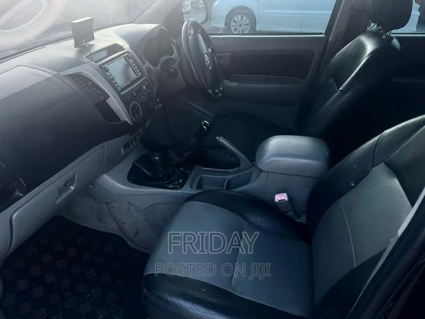 Toyota Hilux 2008 Black