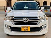 Toyota Land Cruiser 2015 White for sale