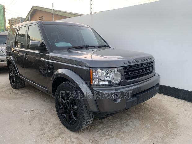 Land Rover Discovery 2013 Gray