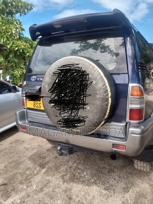 Toyota Land Cruiser Prado 2004 Blue
