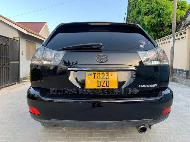 Toyota Harrier 2005 Black