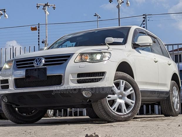 Volkswagen Touareg 2008 White