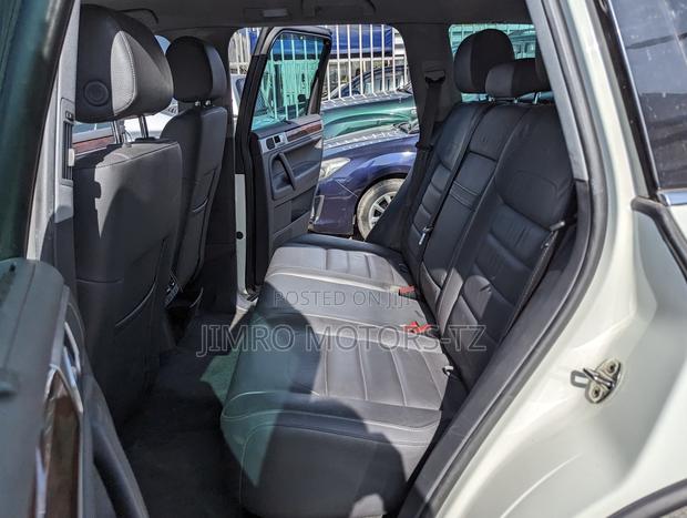Volkswagen Touareg 2008 White
