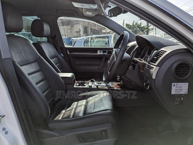 Volkswagen Touareg 2008 White
