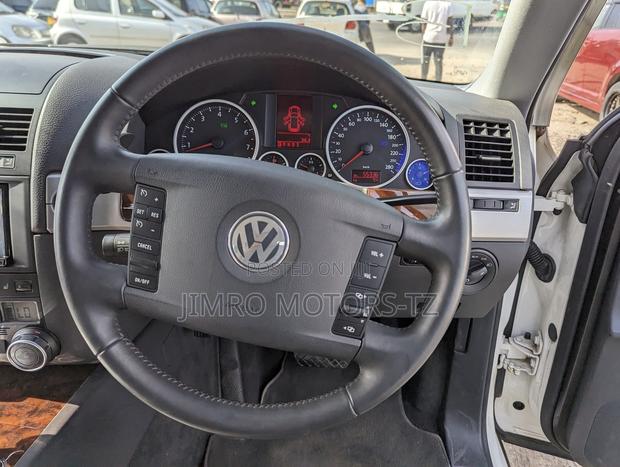 Volkswagen Touareg 2008 White