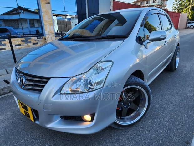 Toyota Blade 2007 Silver