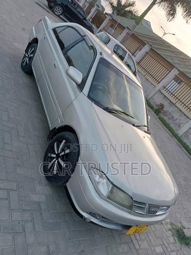 Toyota Carina 1.5 FWD Sedan 2001 Silver