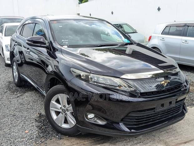Toyota Harrier 2.0 2016 Matt Black