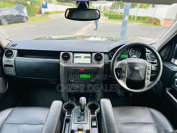 Land Rover Discovery 2004 Black
