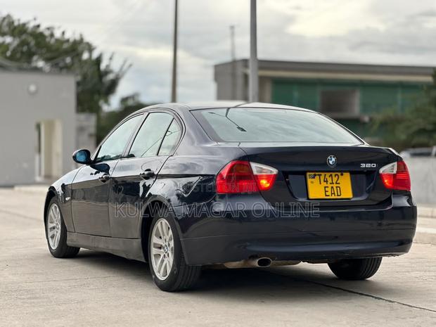 BMW 3 Series 2010 Black