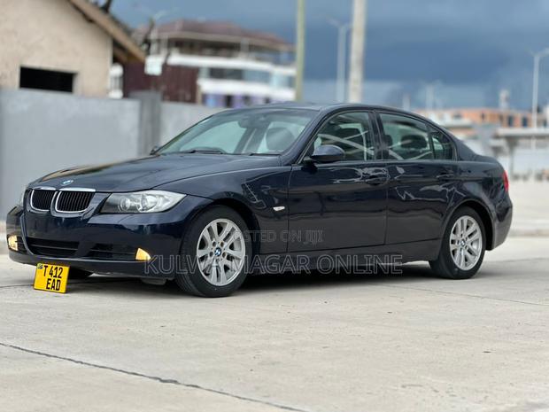 BMW 3 Series 2010 Black