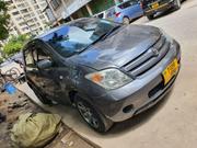 Toyota IST 2002 Gray for sale