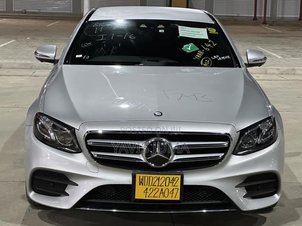 Mercedes-Benz E200 2018 Silver