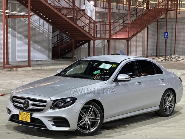 Mercedes-Benz E200 2018 Silver