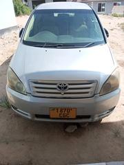 Toyota Ipsum 2003 Silver for sale