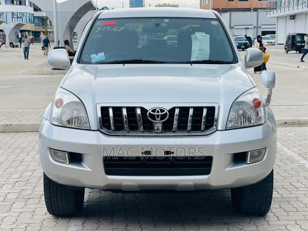 Toyota Land Cruiser Prado 3.0 D-4D 3dr 2007 Silver