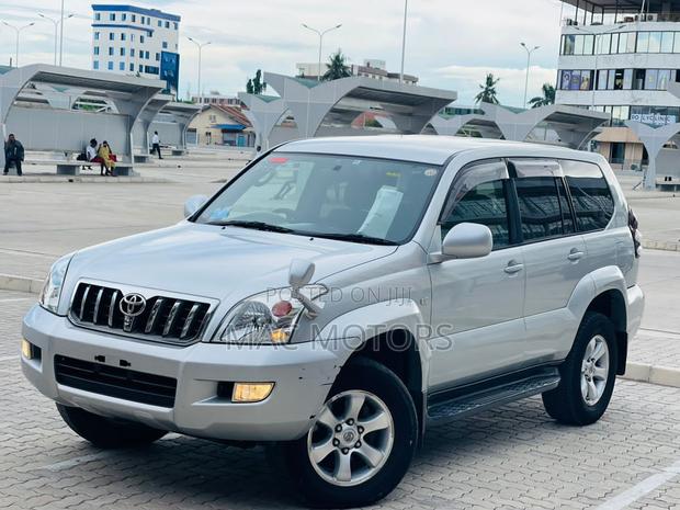 Toyota Land Cruiser Prado 3.0 D-4D 3dr 2007 Silver