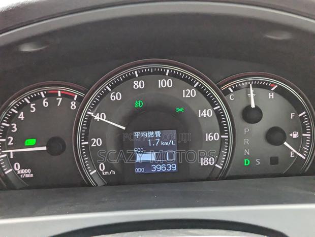 Toyota Crown 2010 Blue