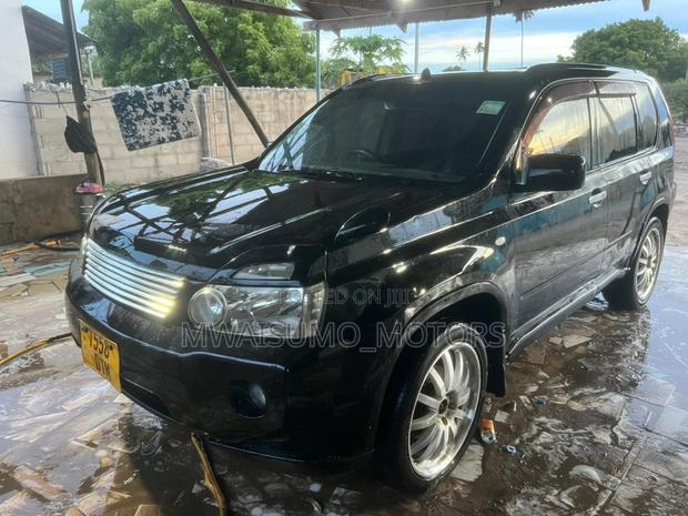 Nissan X-Trail 2014 Black