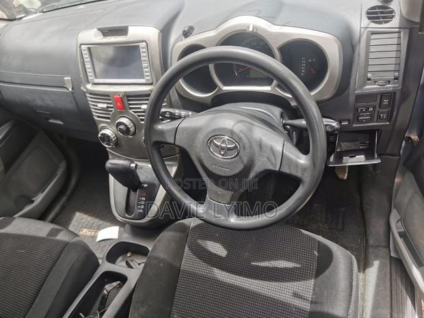 Toyota Rush 1.5 AWD 2007 Silver