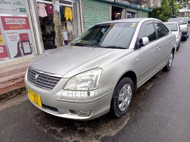 Toyota Premio 2005 Silver