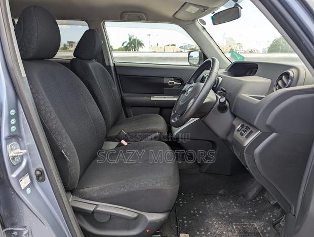 Toyota Corolla Rumion 2011 Gray