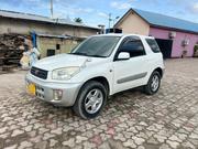 Toyota RAV4 1.8 2005 White for sale