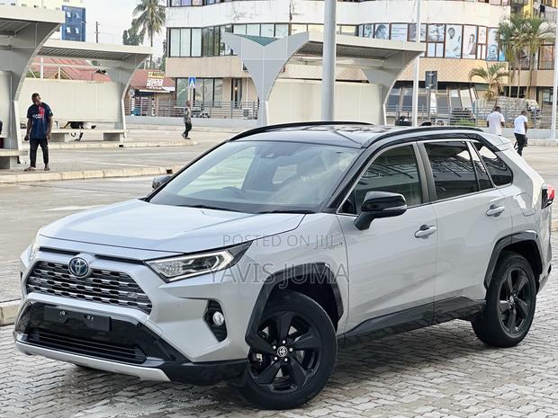 Toyota RAV4 2020 Silver